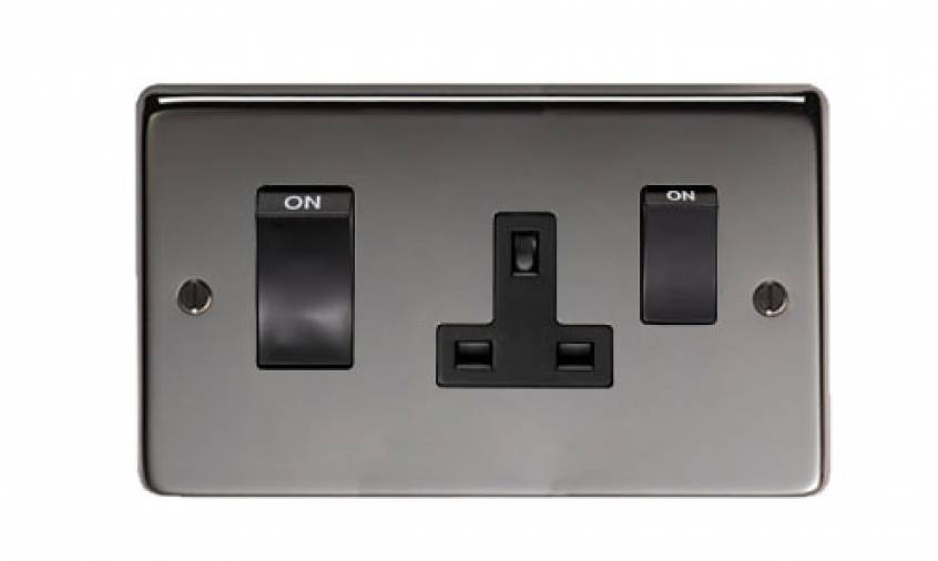 BN 45 Amp Switch & Socket Image 1