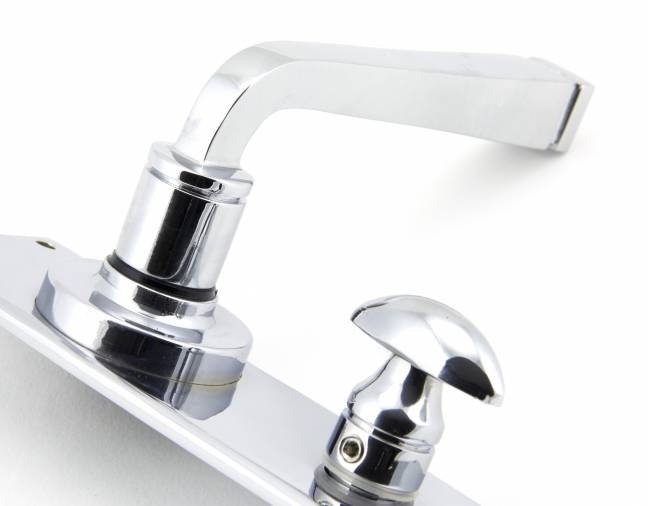 Polished Chrome Avon Lever Bathroom Set Image 5